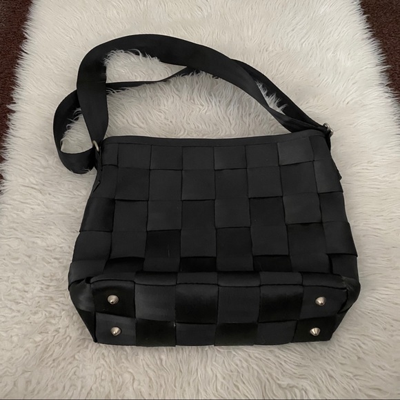 Harveys Handbags - Harvey Seat Belt Large Bag